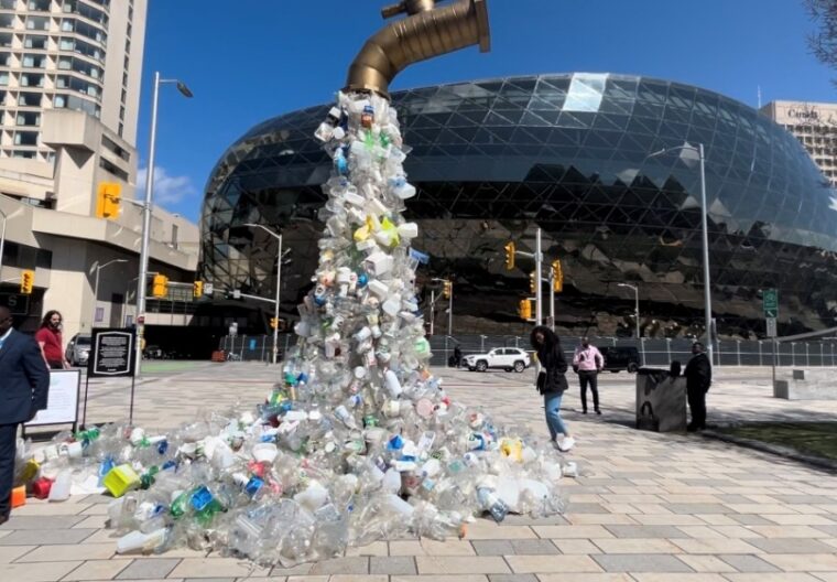 plastic pollution art display 1 6857314 1713820438437